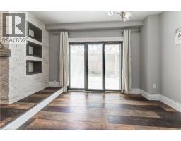 3 WESTVIEW Crescent - 25