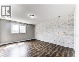 3 WESTVIEW Crescent - 35