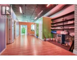 660 KING Street E - 20