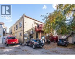 660 KING Street E - 6