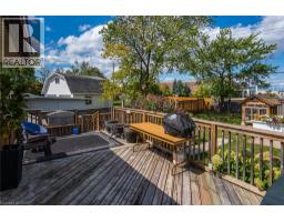 77 ROBERTS Crescent - 38