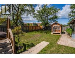 77 ROBERTS Crescent - 39
