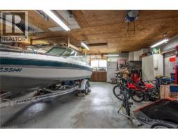 77 ROBERTS Crescent - 45