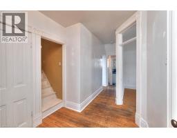 44 ELLEN Street E - 29