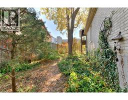 44 ELLEN Street E - 32
