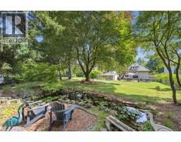 310 KITCHENER Road - 34