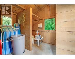 596 LAKEVIEW Drive - 46