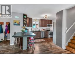 44 RAVINE Crescent - 12
