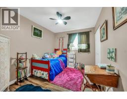 44 RAVINE Crescent - 17