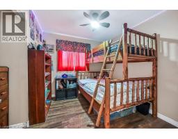 44 RAVINE Crescent - 21