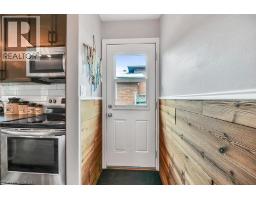 44 RAVINE Crescent - 32