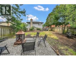 44 RAVINE Crescent - 37