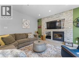 58 WINDING WOOD Crescent - 14