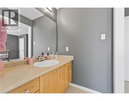 58 WINDING WOOD Crescent - 31