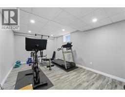 58 WINDING WOOD Crescent - 43