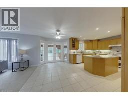 517 BUCKINGHAM Boulevard - 8