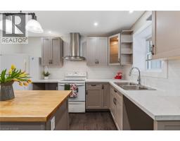 147 TALBOT Street S - 10