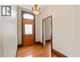 147 TALBOT Street S - 39