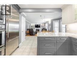 26 GOWINLOCK Court - 13