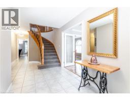 26 GOWINLOCK Court - 4