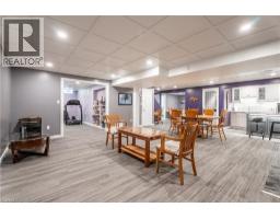 26 GOWINLOCK Court - 42