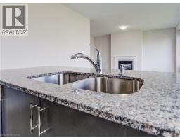 104 BLACKLOCK Street - 16