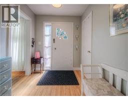 38 KINGSWAY Crescent - 4