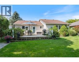 12 BRIARLEA CRES Crescent - 28