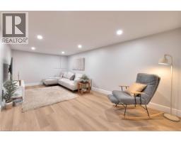 3859 ARTHUR Street N - 32