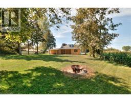 3859 ARTHUR Street N - 4
