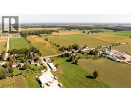 3859 ARTHUR Street N - 45