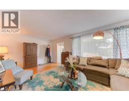 120 4 Avenue - 7