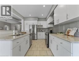 601 FLORENCEDALE Crescent - 16