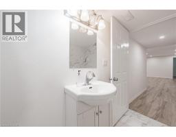 601 FLORENCEDALE Crescent - 40
