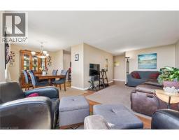55 GREEN VALLEY Drive UnitNo. 1812 - 10
