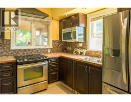 73 BROCK Street - 31