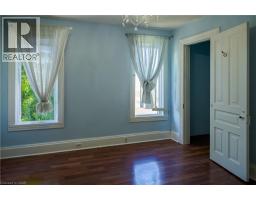 73 BROCK Street - 38