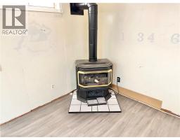 8 HOWARD Street - 26