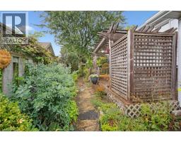 210 FOXHUNT Street - 32