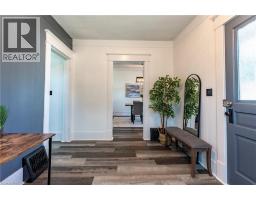 562 LAUREL Street - 13