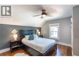 562 LAUREL Street - 19