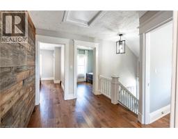 562 LAUREL Street - 29