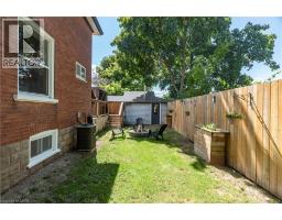 562 LAUREL Street - 40