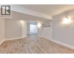 21 WHITTAKER Crescent - 29