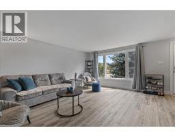 18 BERWICK Place - 6