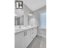 538 FAIRWAY Road - 24