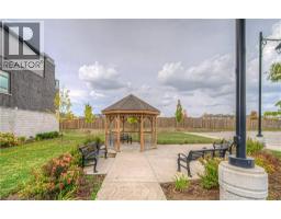 155 THOMAS SLEE Drive UnitNo. 1F - 39