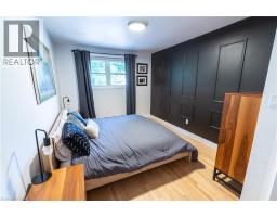 12 SHEA Crescent - 13