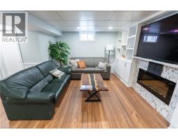 12 SHEA Crescent - 25