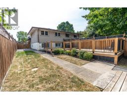 12 SHEA Crescent - 31
